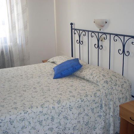 L'Ostu Del Povr-Om Hotel Pinasca Bagian luar foto